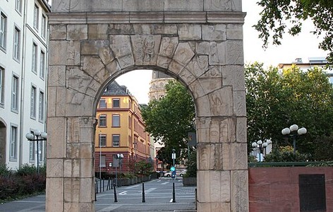 Arch of Dativius Victor