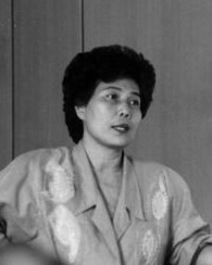 Lam Lay Yong