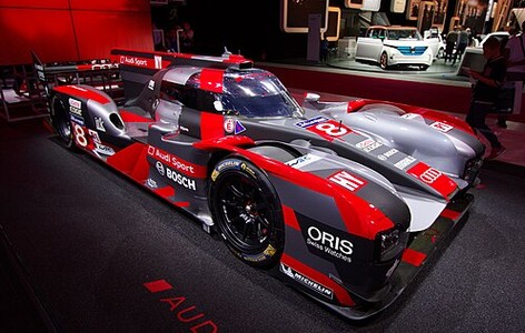 Audi R18